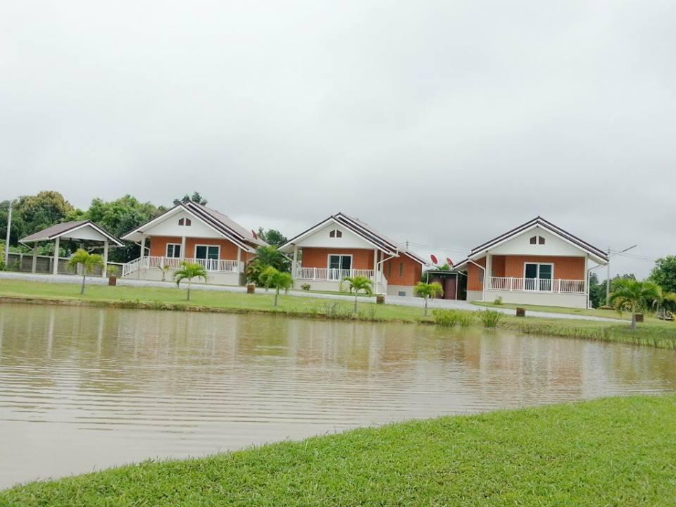 Nakhonratchasima Palm Lodge Resort מראה חיצוני תמונה